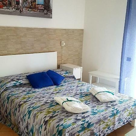 Zevi Home Salernes Extérieur photo