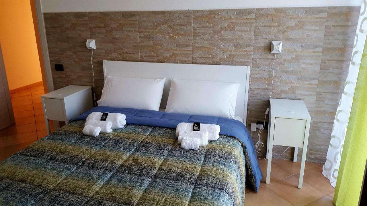 Zevi Home Salernes Extérieur photo