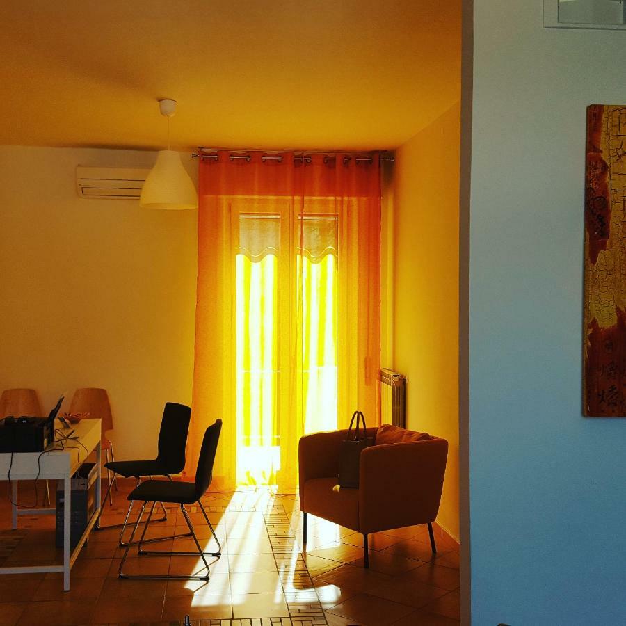 Zevi Home Salernes Extérieur photo